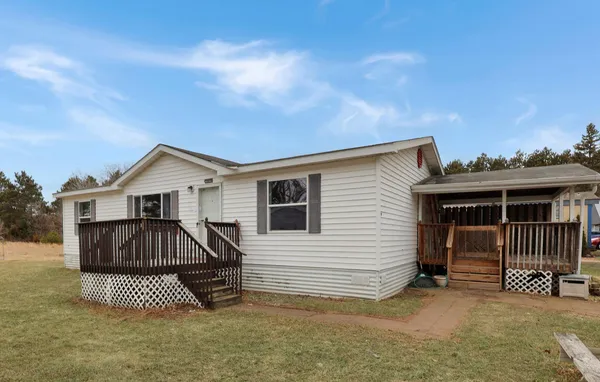 $90,000 | 115 Apache Street Northwest, Unit B, Princeton, MN 55371