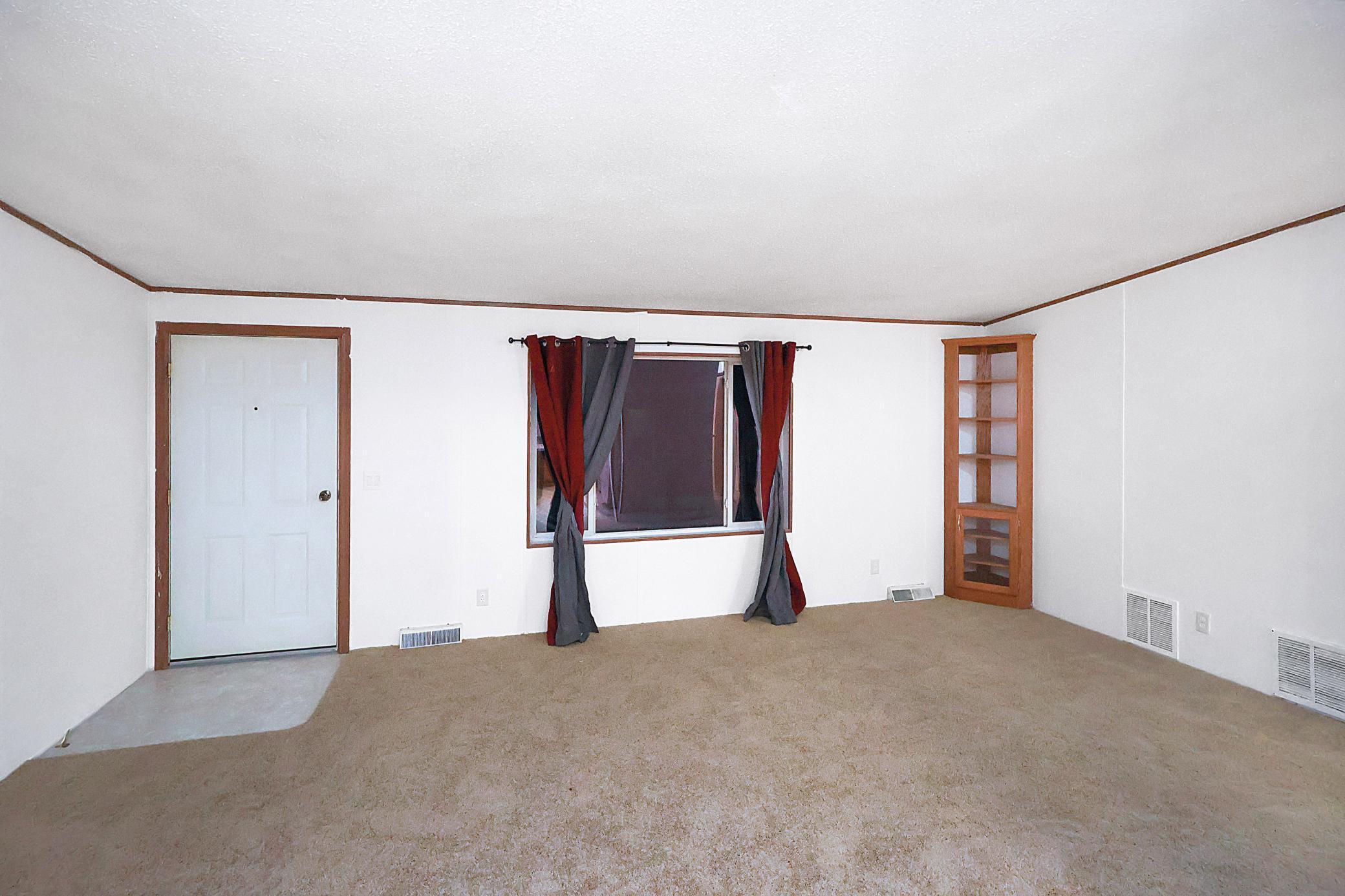 115 Apache Street Northwest, Unit B Princeton, MN 55371 - Photo 8 of 19