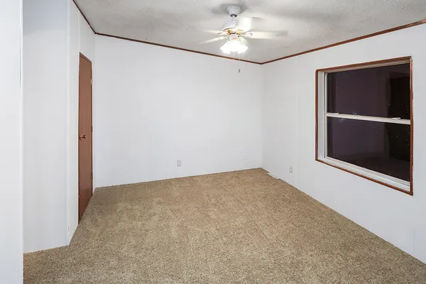 $90,000 | 115 Apache Street Northwest, Unit B, Princeton, MN 55371