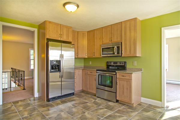 28 Harvard Road Stow, MA 01775 - Photo 6 of 19