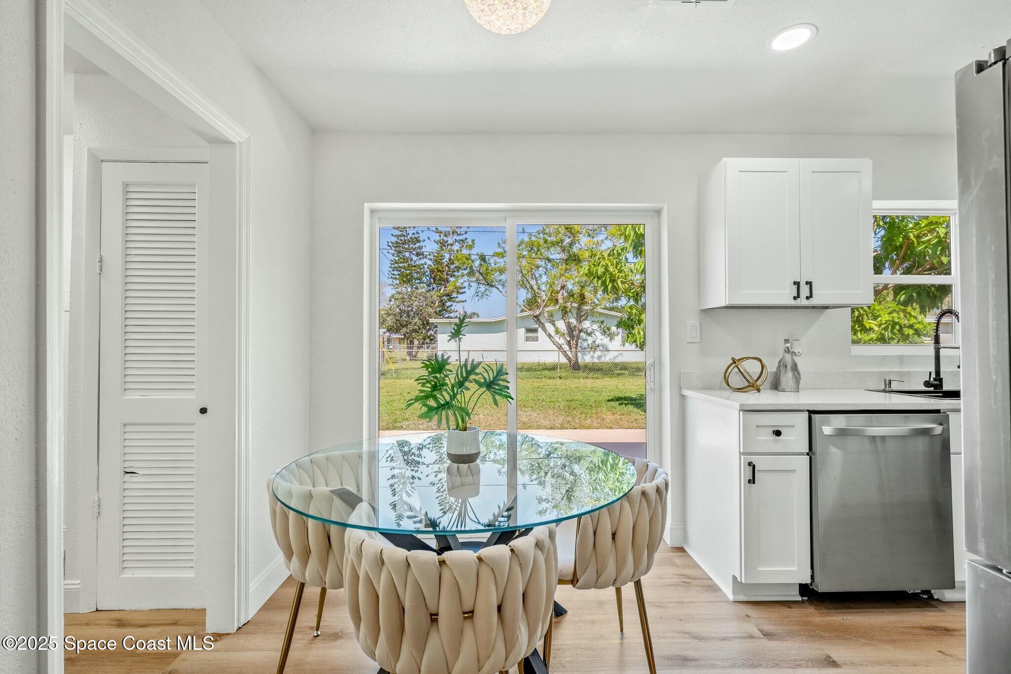 2406 Fatzler Road Melbourne, FL 32935 - Photo 13 of 33 tempImageyIGwEx