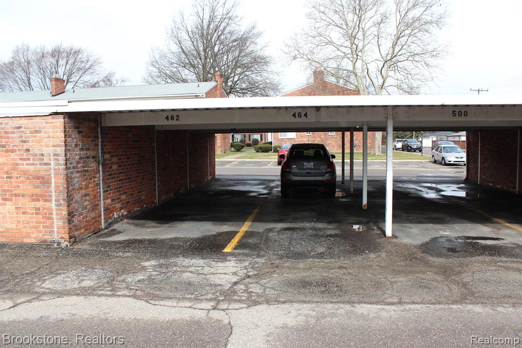 29464 Hoover Road, Unit 464 Warren, MI 48093 - Photo 2 of 23