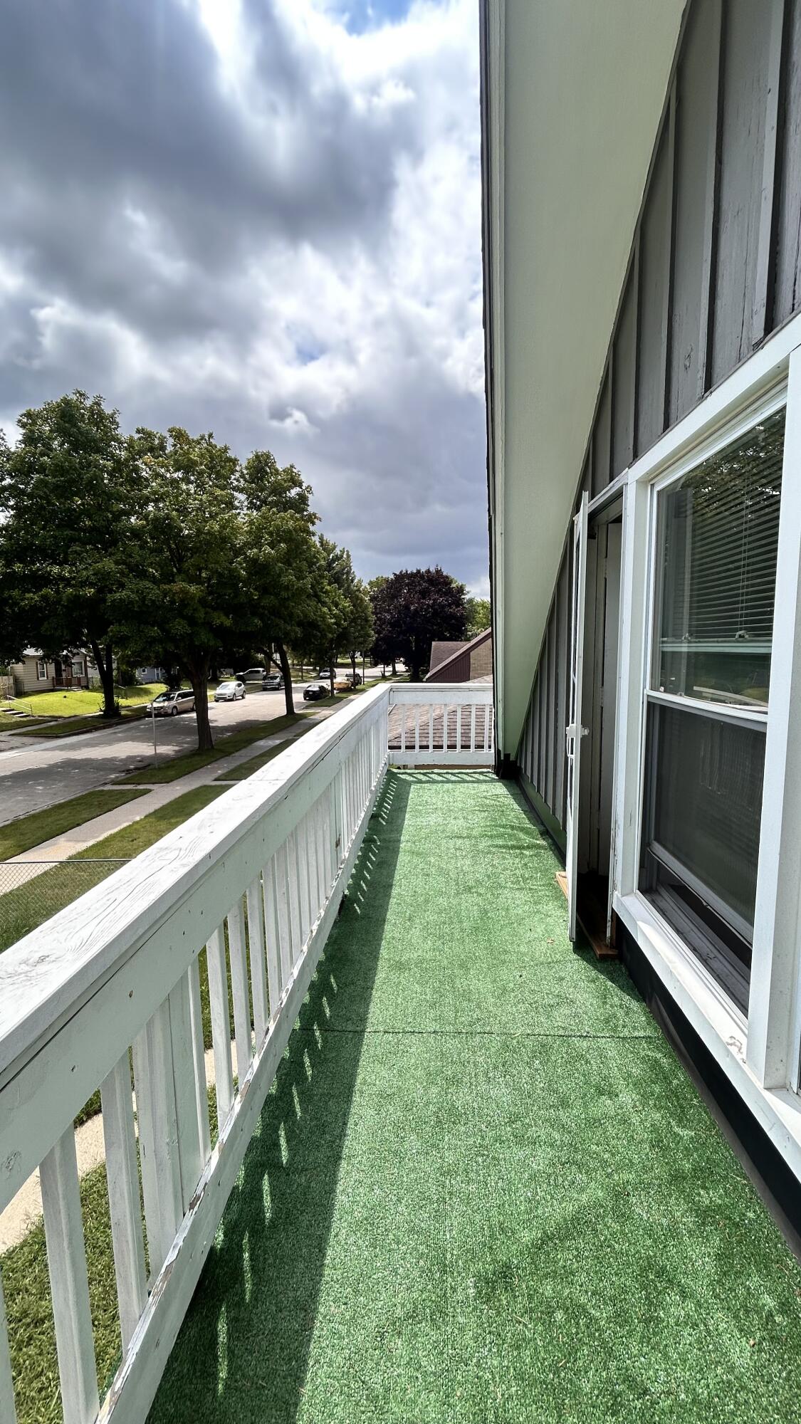 5747 North 93rd Street, Unit UPPR Milwaukee, WI 53225 - Photo 11 of 15 Balacony