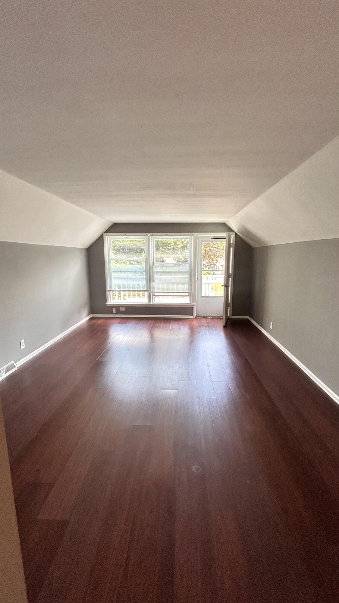 5747 North 93rd Street, Unit UPPR Milwaukee, WI 53225 - Photo 3 of 15 Living Room
