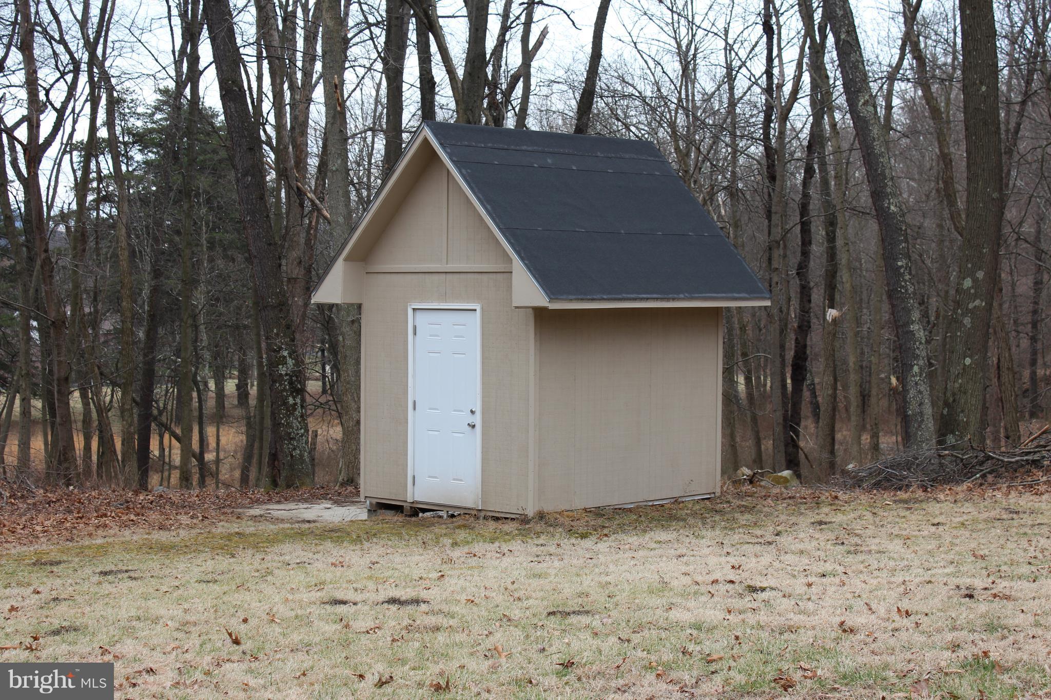13904 Craddock Road Southwest Cumberland, MD 21502 - Photo 22 of 25 Shed for additional storage