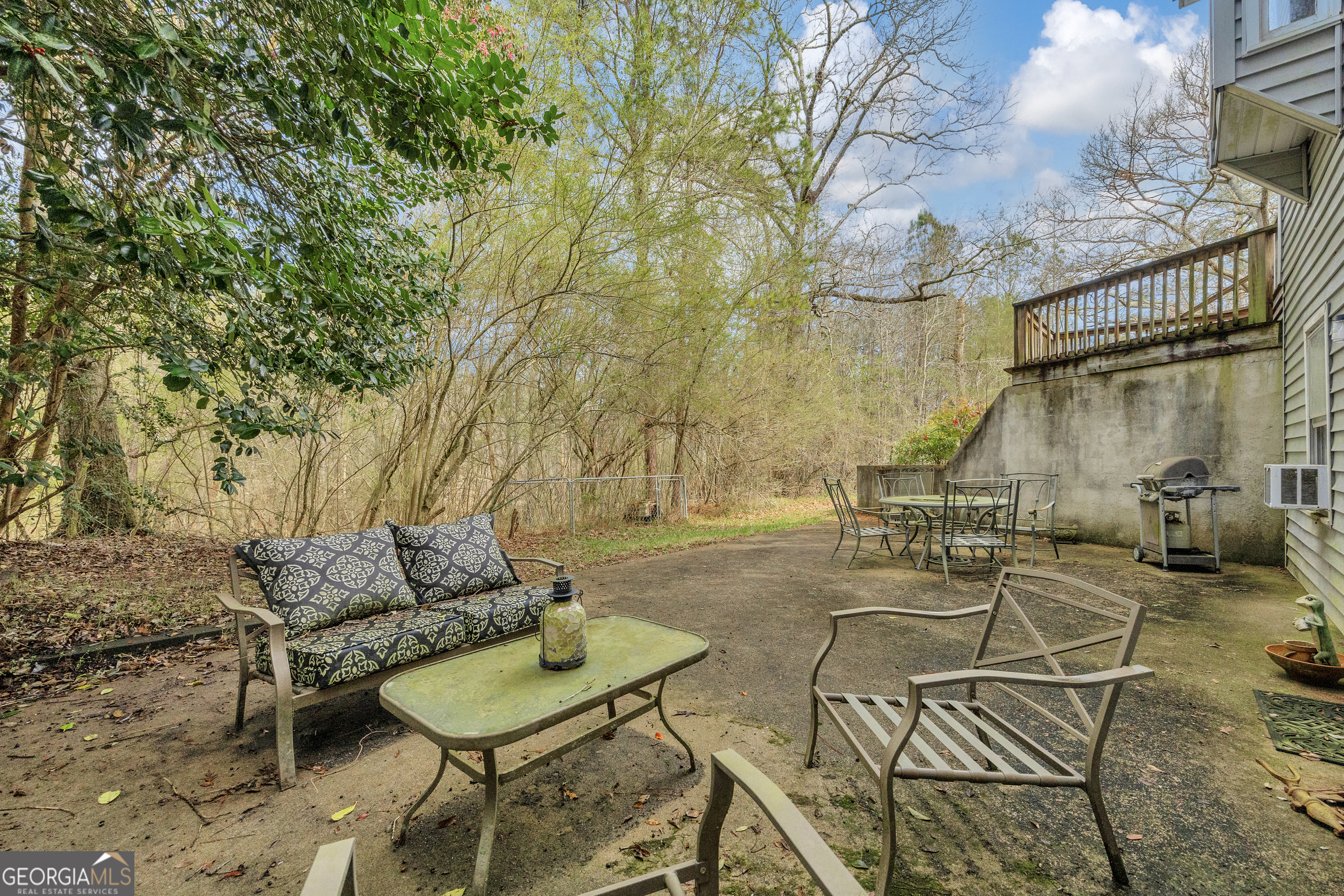 1640 Wire Bridge Road Watkinsville, GA 30677 - Photo 43 of 74 a view of a chairs and tables in the patio