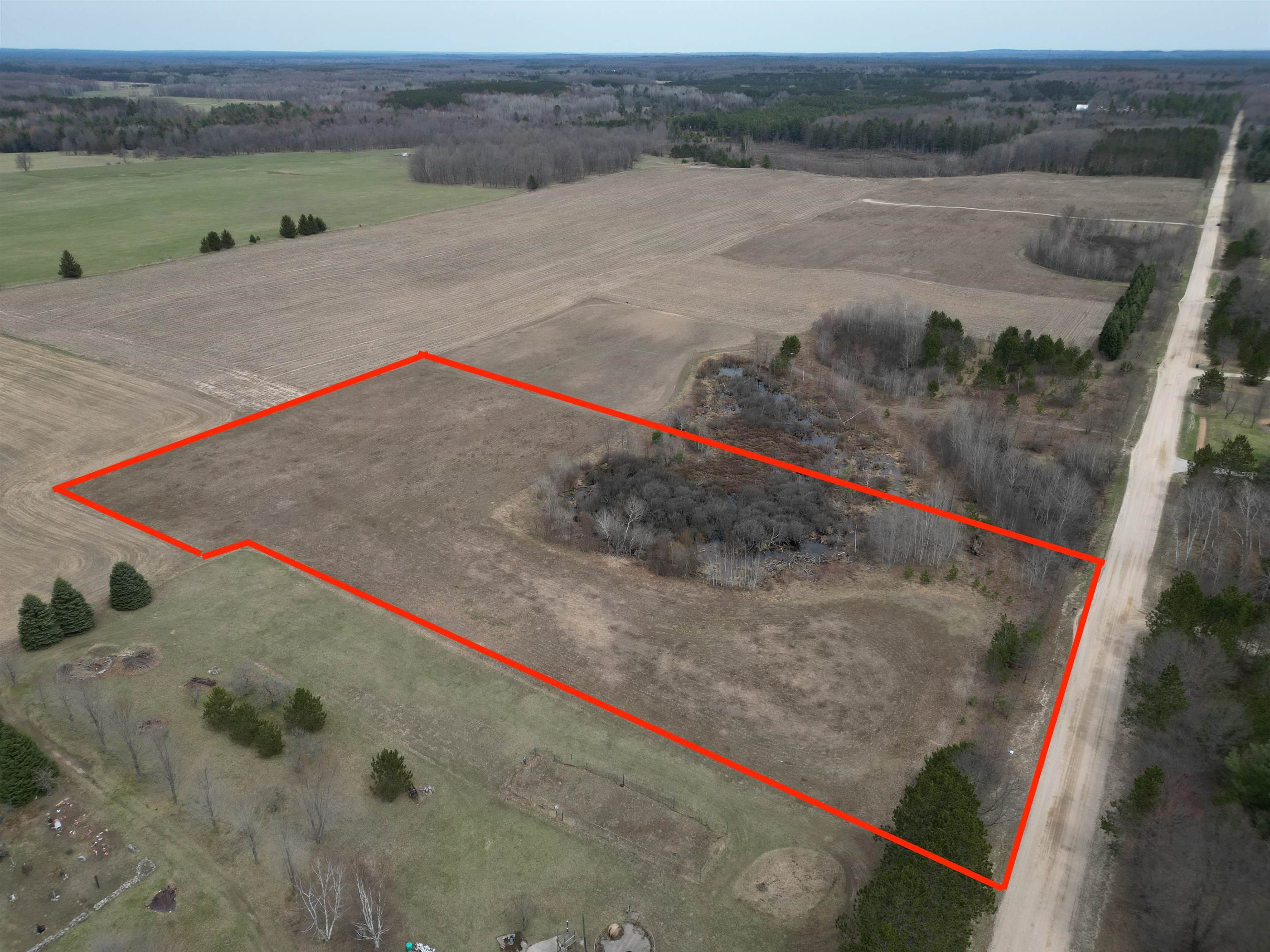 7 Gleaner Hall Road Kingsley, MI 49649 - Photo 2 of 16