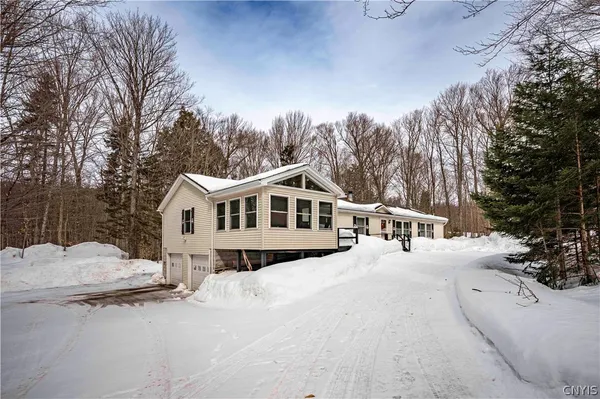 $500,000 | 65 Uncas Road, Inlet, NY 13360