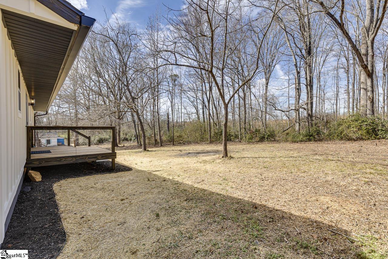 136 West Bluford Street Clinton, SC 29325 - Photo 39 of 43