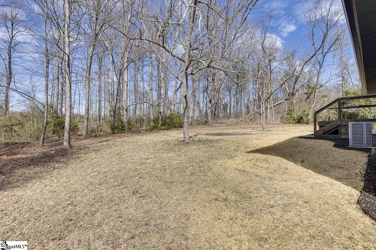136 West Bluford Street Clinton, SC 29325 - Photo 40 of 43