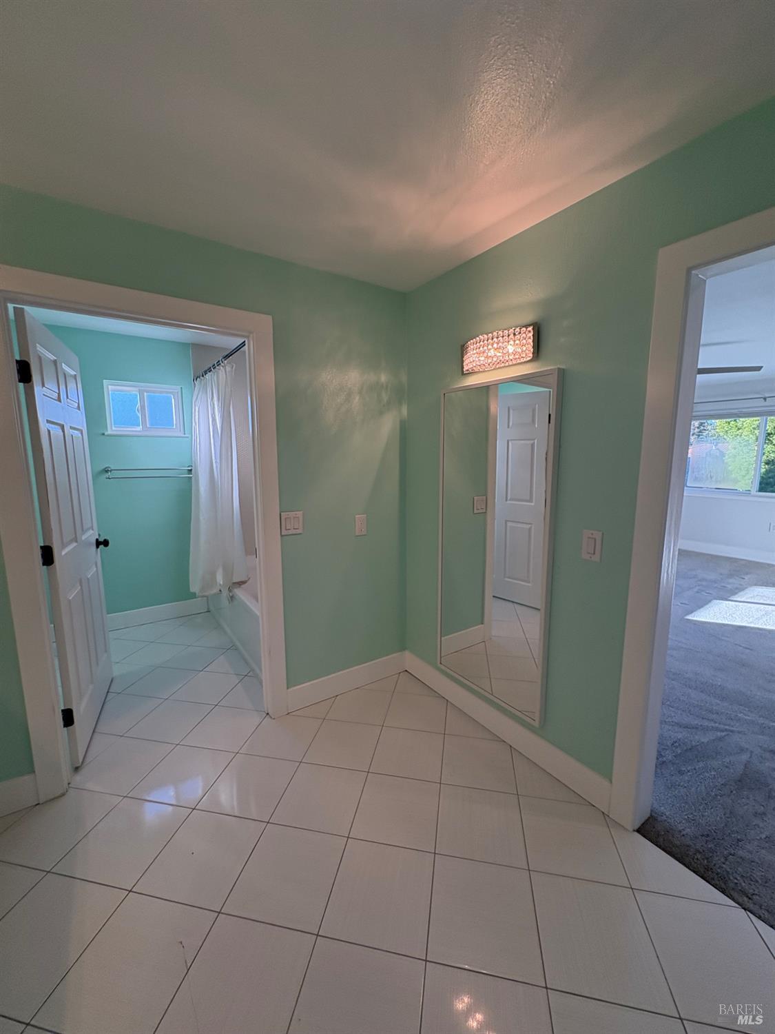 5705 Davis Circle Rohnert Park, CA 94928 - Photo 36 of 46 a view of an empty room