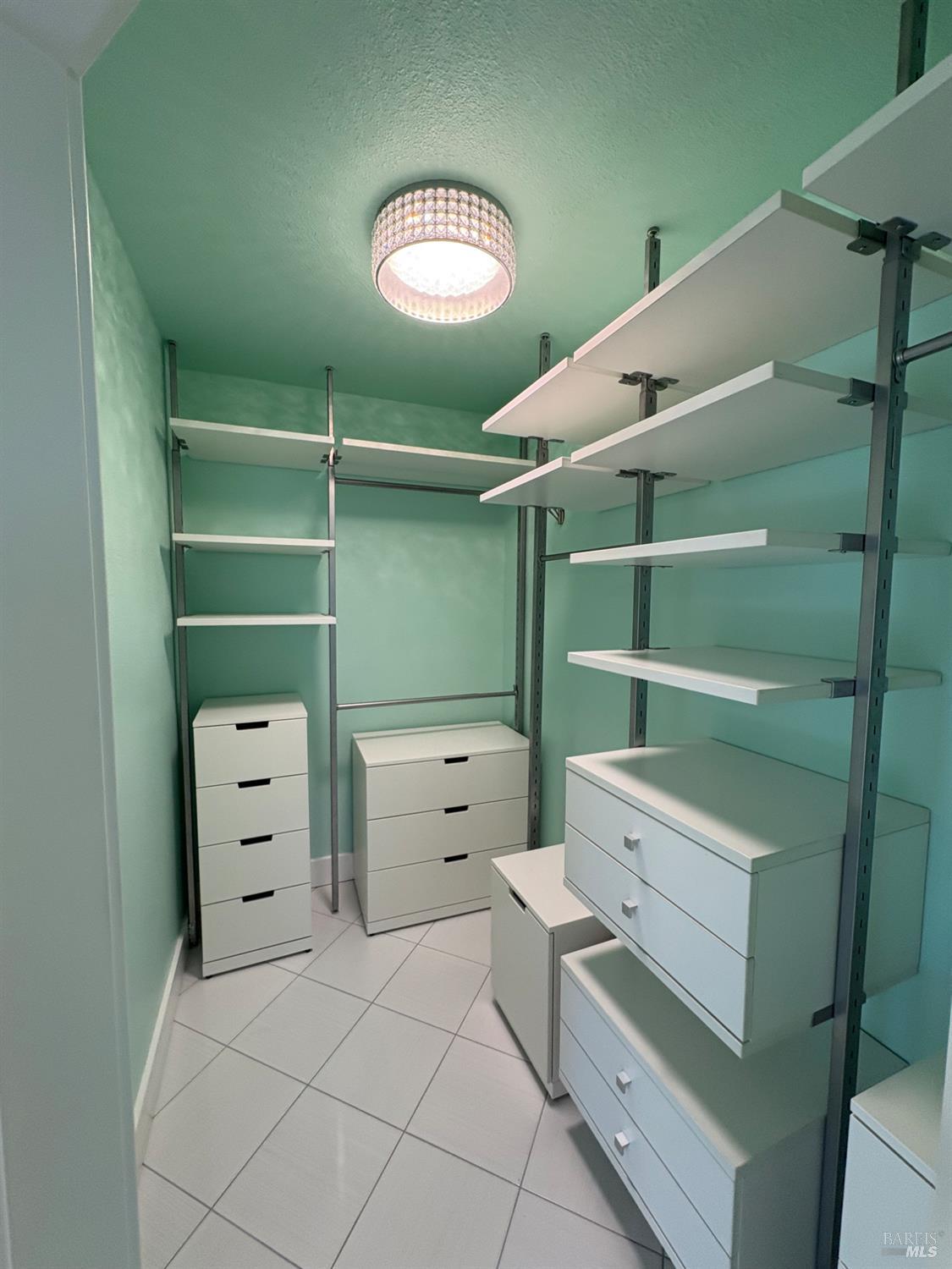 5705 Davis Circle Rohnert Park, CA 94928 - Photo 38 of 46 a room with cabinets and window