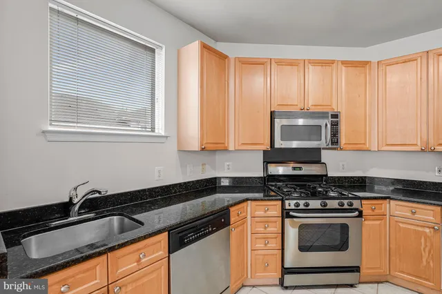 $449,900 | 9480 Virginia Center Boulevard, Unit 422, Vienna, VA 22181