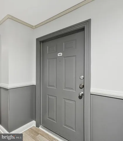 $449,900 | 9480 Virginia Center Boulevard, Unit 422, Vienna, VA 22181