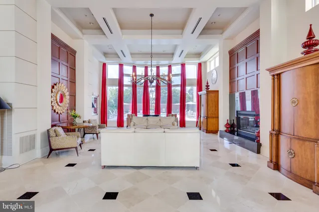 $449,900 | 9480 Virginia Center Boulevard, Unit 422, Vienna, VA 22181