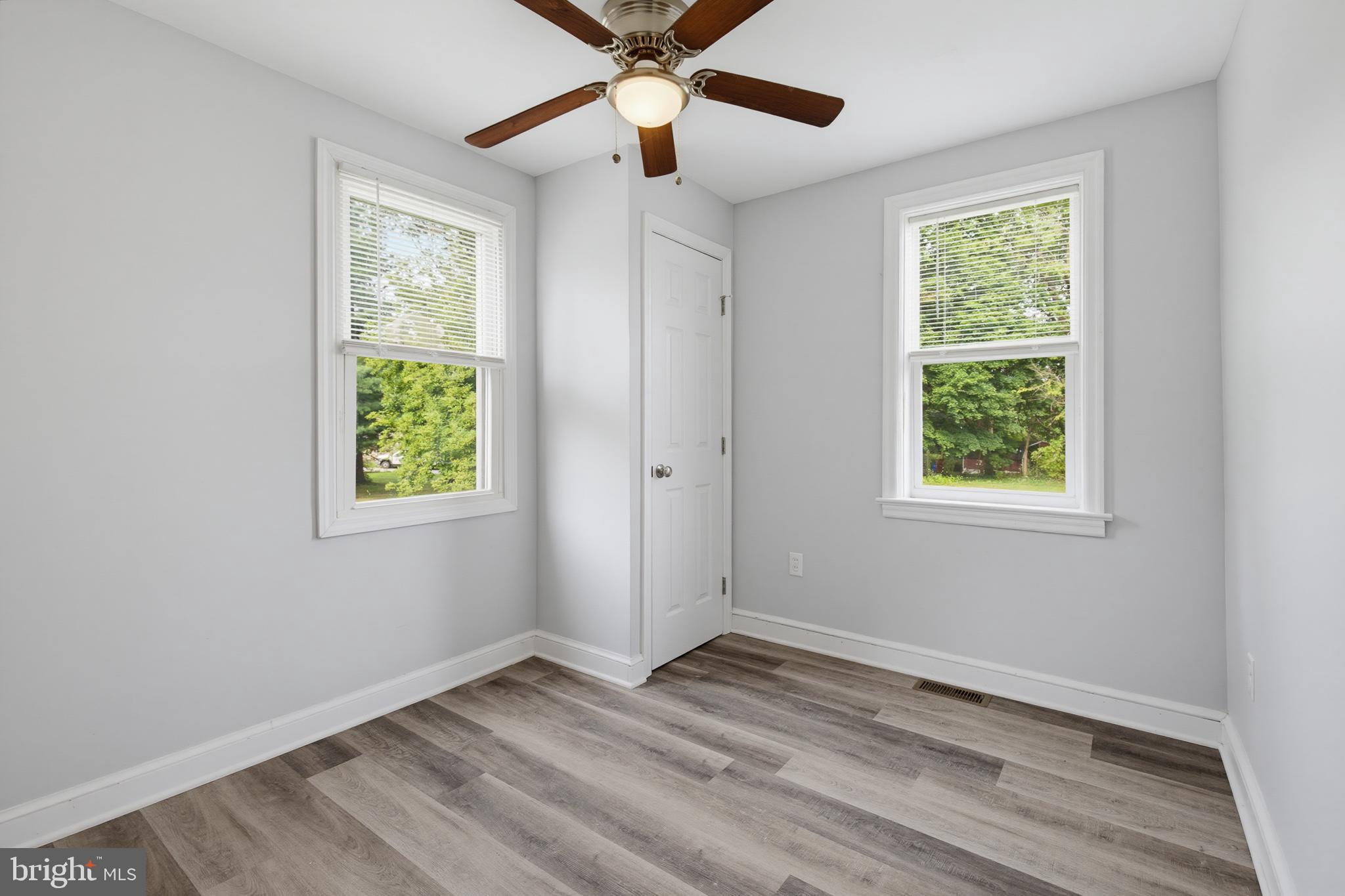 525 Fairfax Road York, PA 17404 - Photo 19 of 32 Bedroom 2