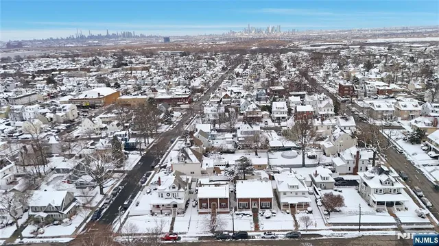 $699,000 | 82 Pleasant Place, Kearny, NJ 07032