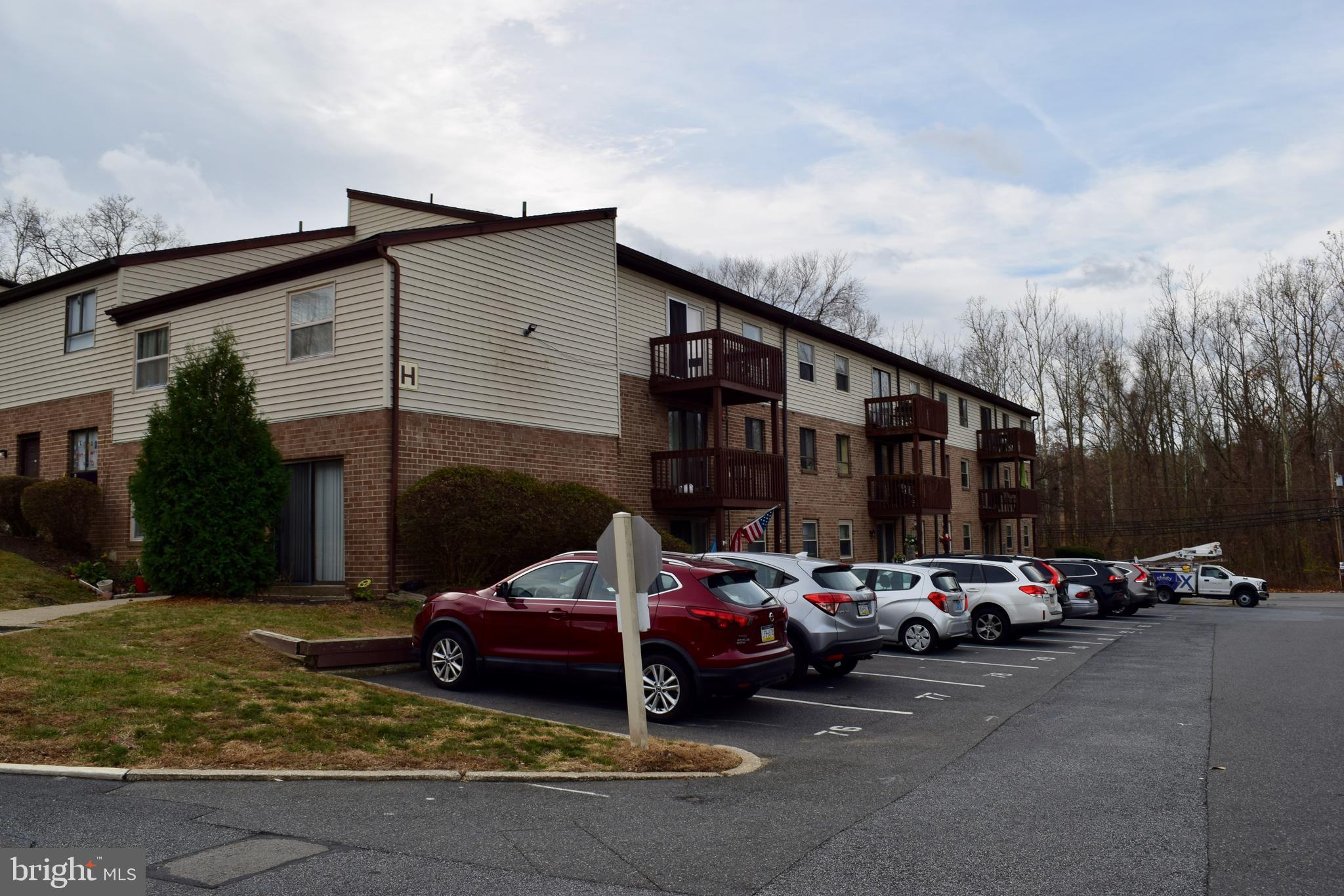 280 Bridgewater Road, Unit H4 Brookhaven, PA 19015 - Photo 5 of 26 Gallery Image 5