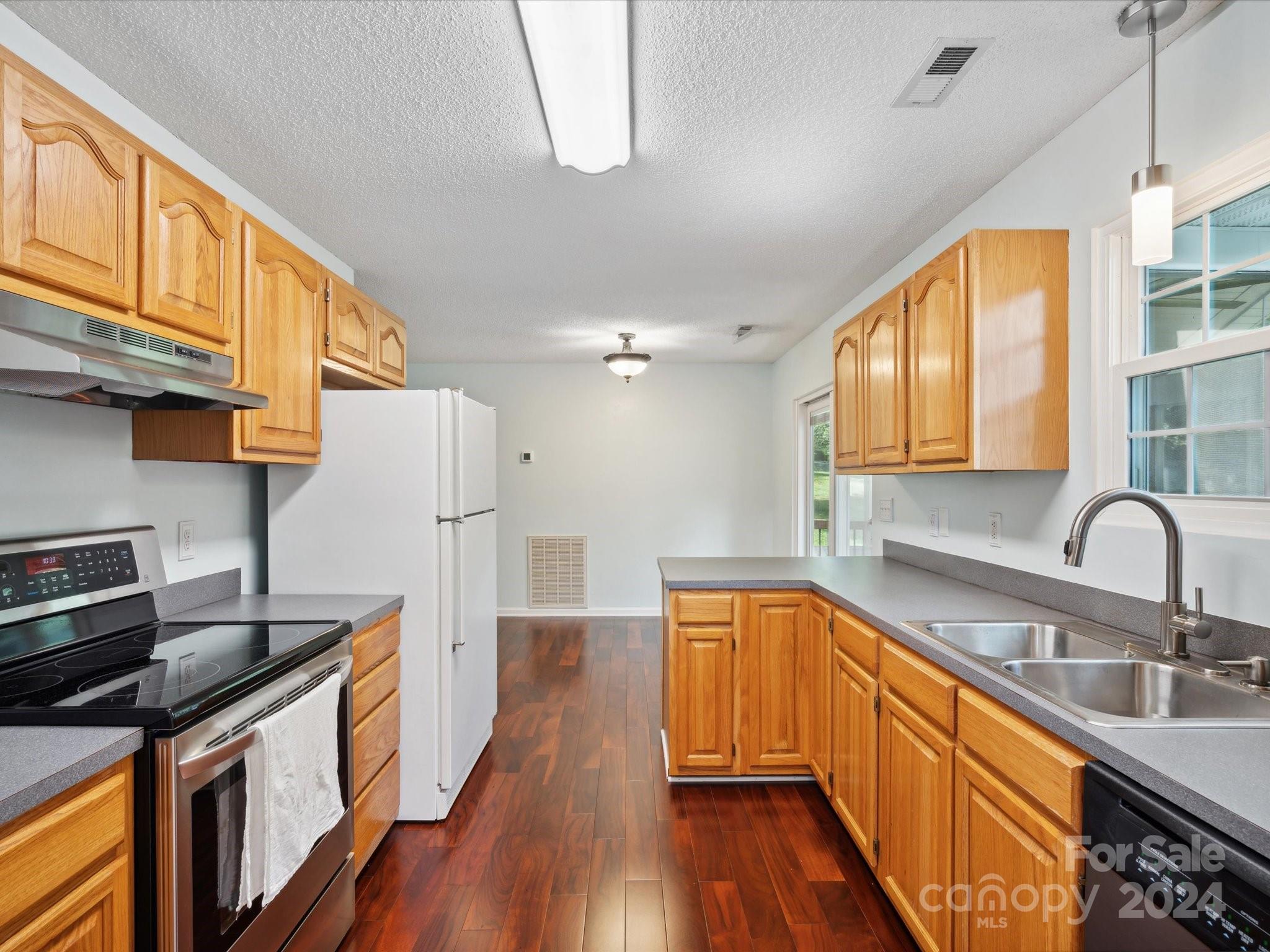 321 Robert Keever Road Stanley, NC 28164 - Photo 14 of 44 Gallery Image 14