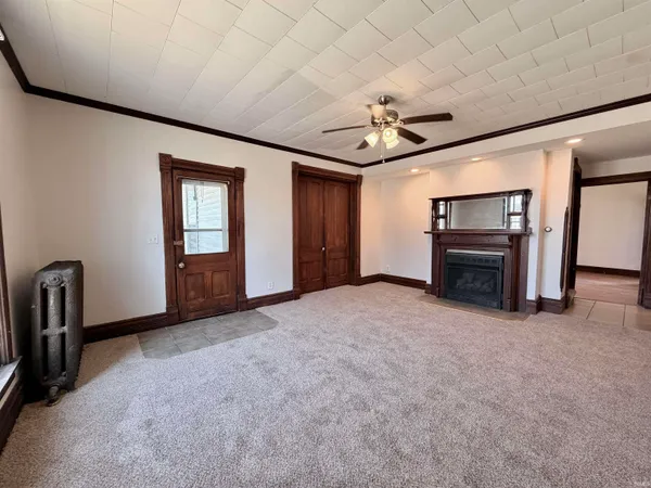 $199,900 | 323 West Madison Street, Plymouth, IN 46563