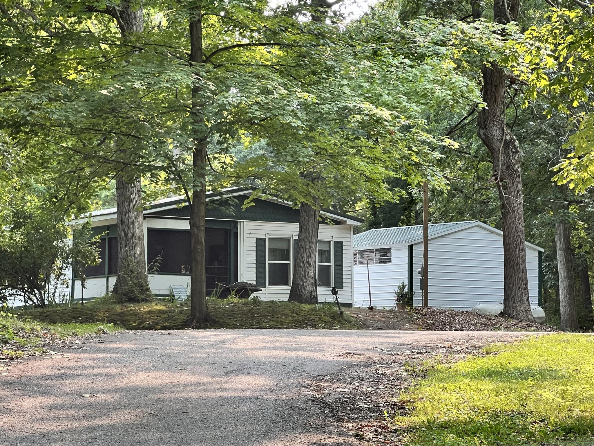 9519 West W Drive Jerome, MI 49249 - Photo 20 of 27 9518 West Dr - Hilltop (30)