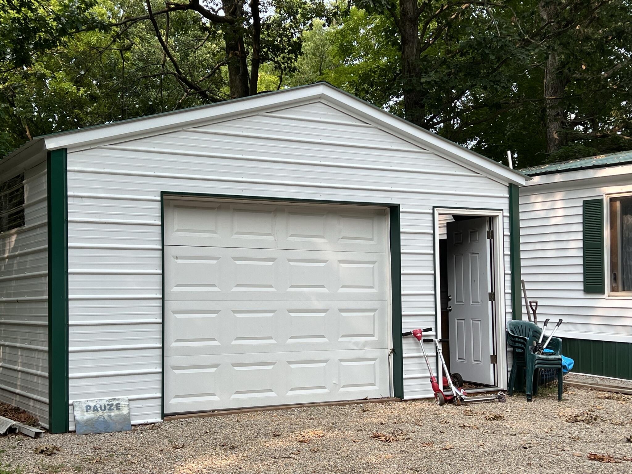 9519 West W Drive Jerome, MI 49249 - Photo 24 of 27 9518 West Dr - Hilltop (25)