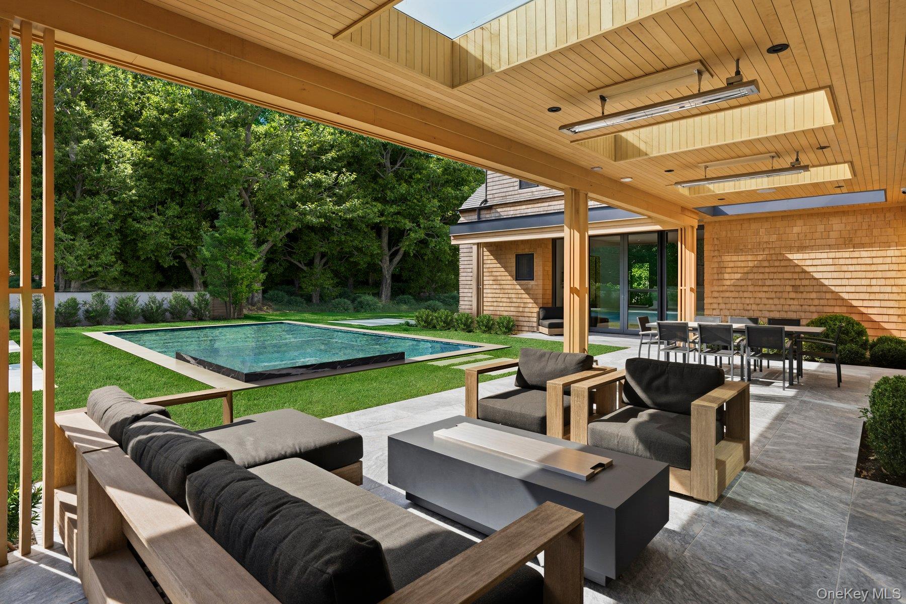 481 Brick Kiln Road Bridgehampton, NY 11932 - Photo 5 of 39