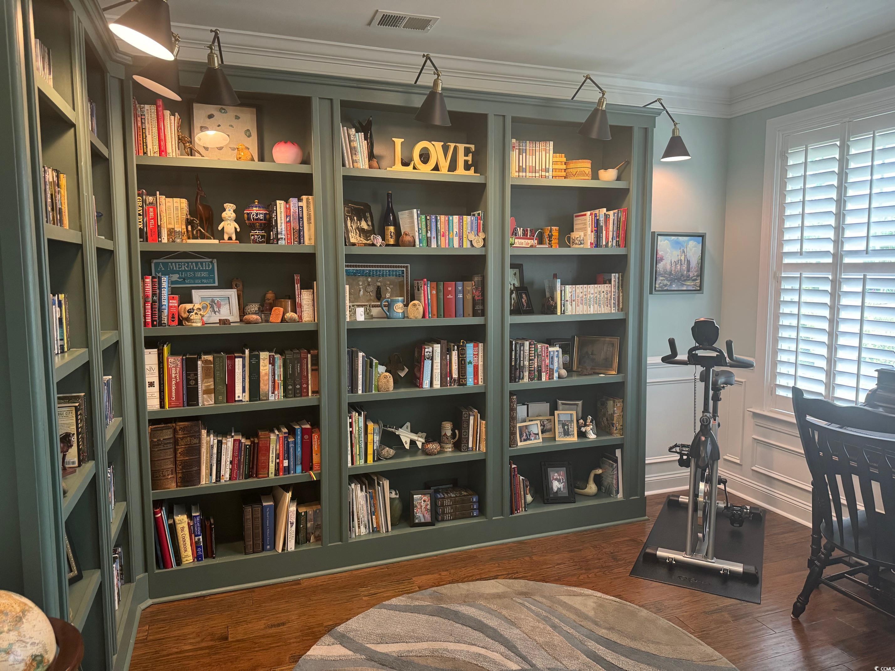 1592 Buckingham Avenue Myrtle Beach, SC 29577 - Photo 22 of 37 Library/Office with crown molding, wainscoting, a