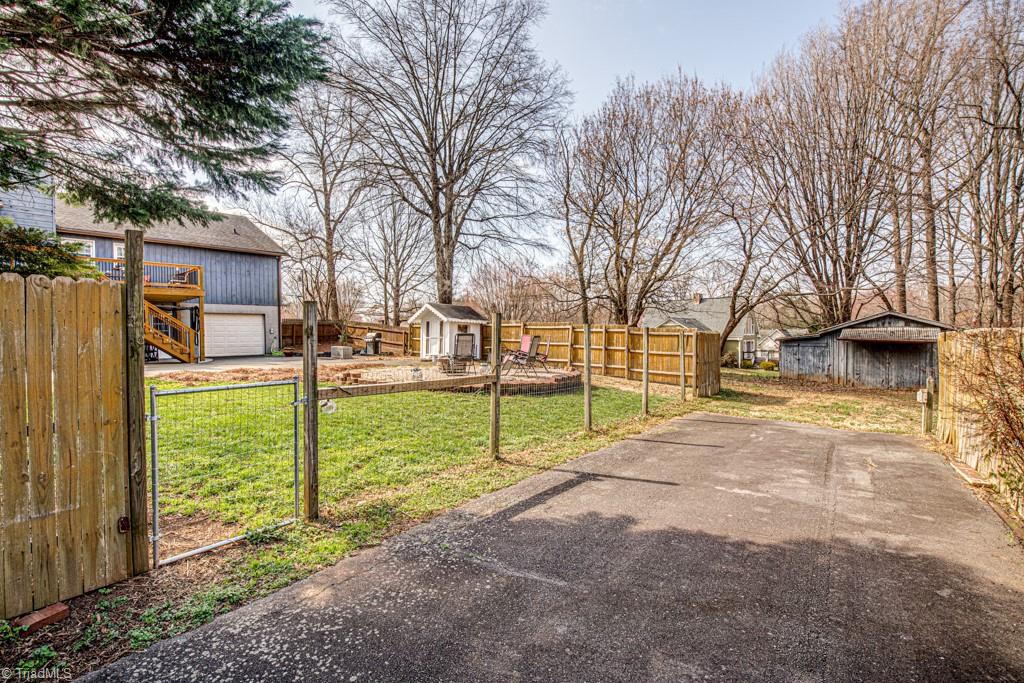 261 Brittany Road Rural Hall, NC 27045 - Photo 39 of 43