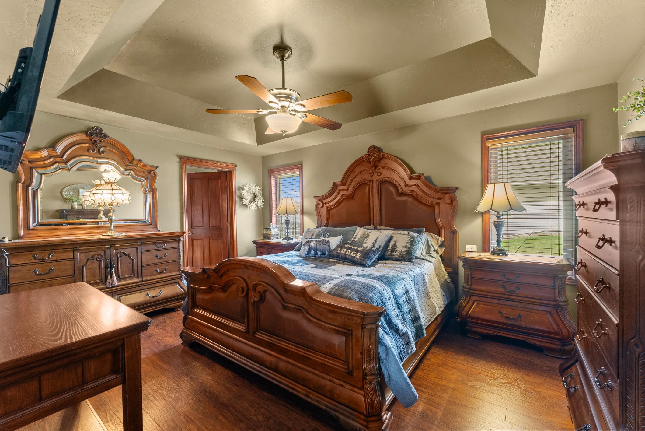1842 Turquoise Trail Bellevue, WI 54311 - Photo 15 of 43 Primary suite