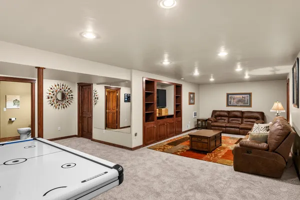 $474,900 | 1842 Turquoise Trail, Bellevue, WI 54311