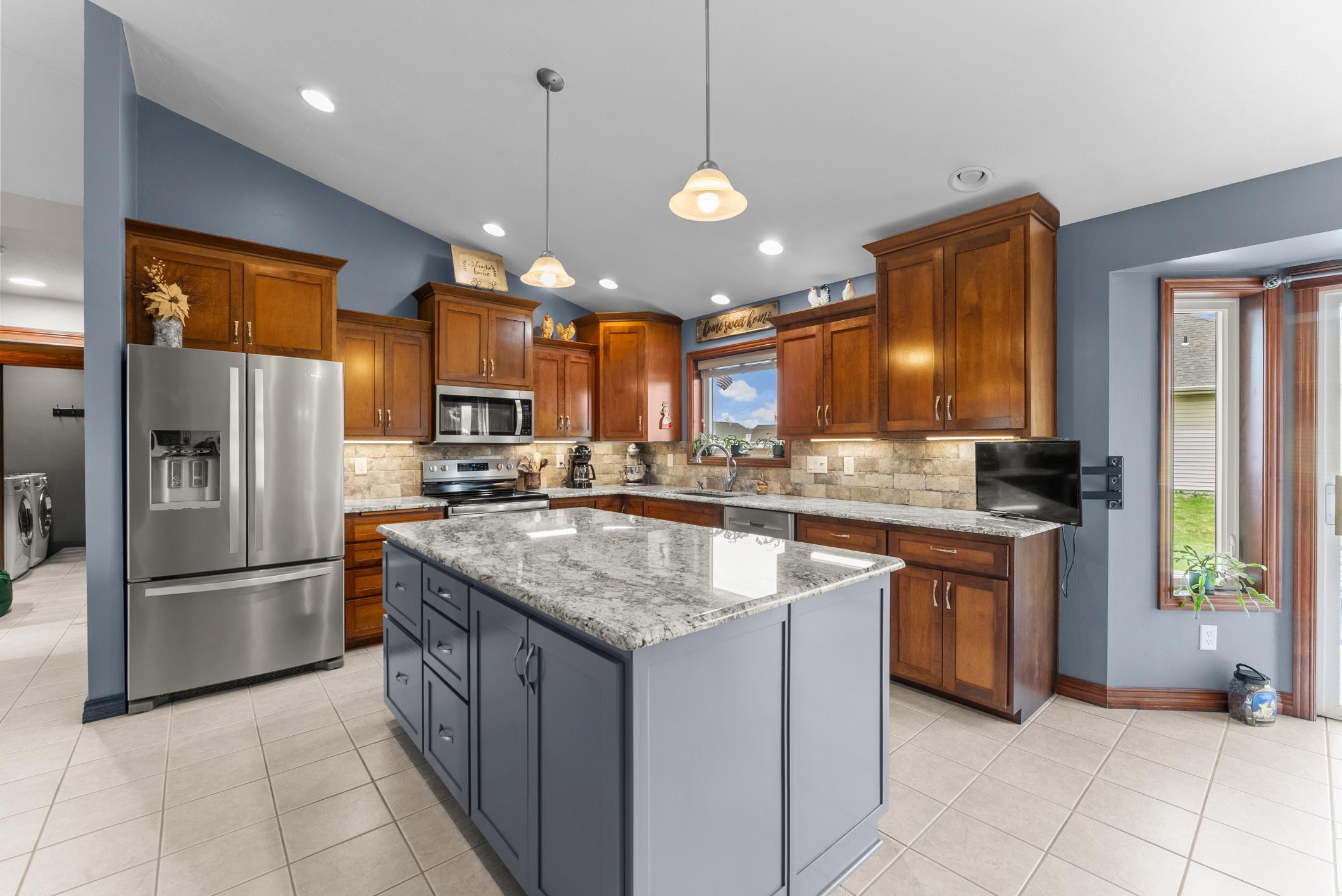 1842 Turquoise Trail Bellevue, WI 54311 - Photo 2 of 43 Tile floor.