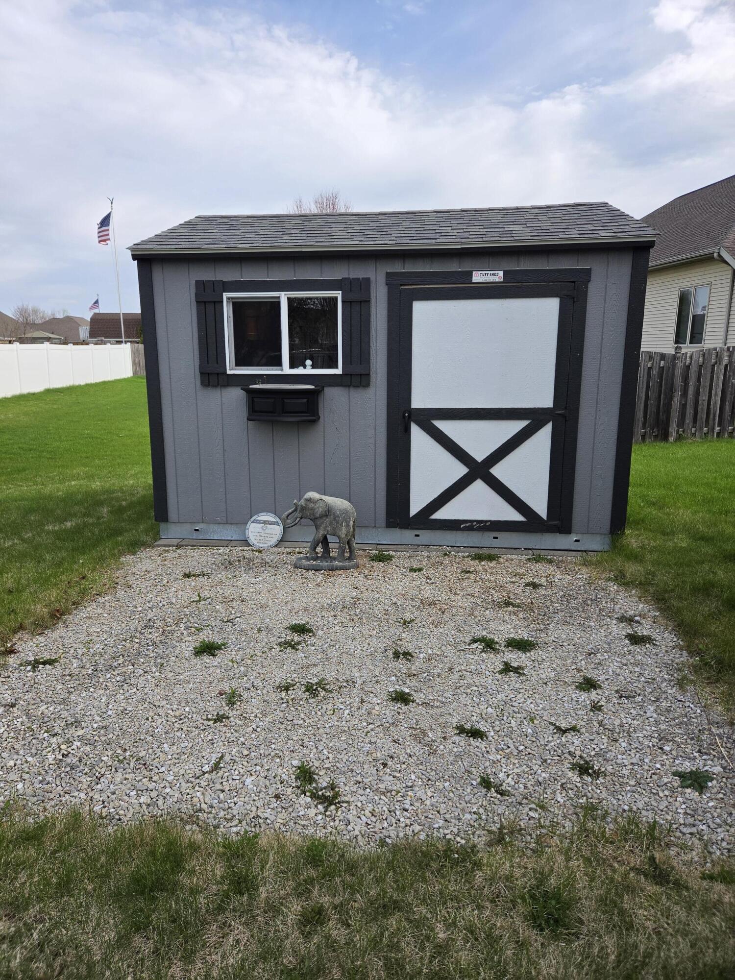 1842 Turquoise Trail Bellevue, WI 54311 - Photo 39 of 43 Shed