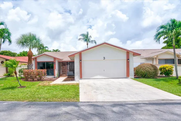 $3,350 | 3 Fawlkland Circle, Boynton Beach, FL 33426