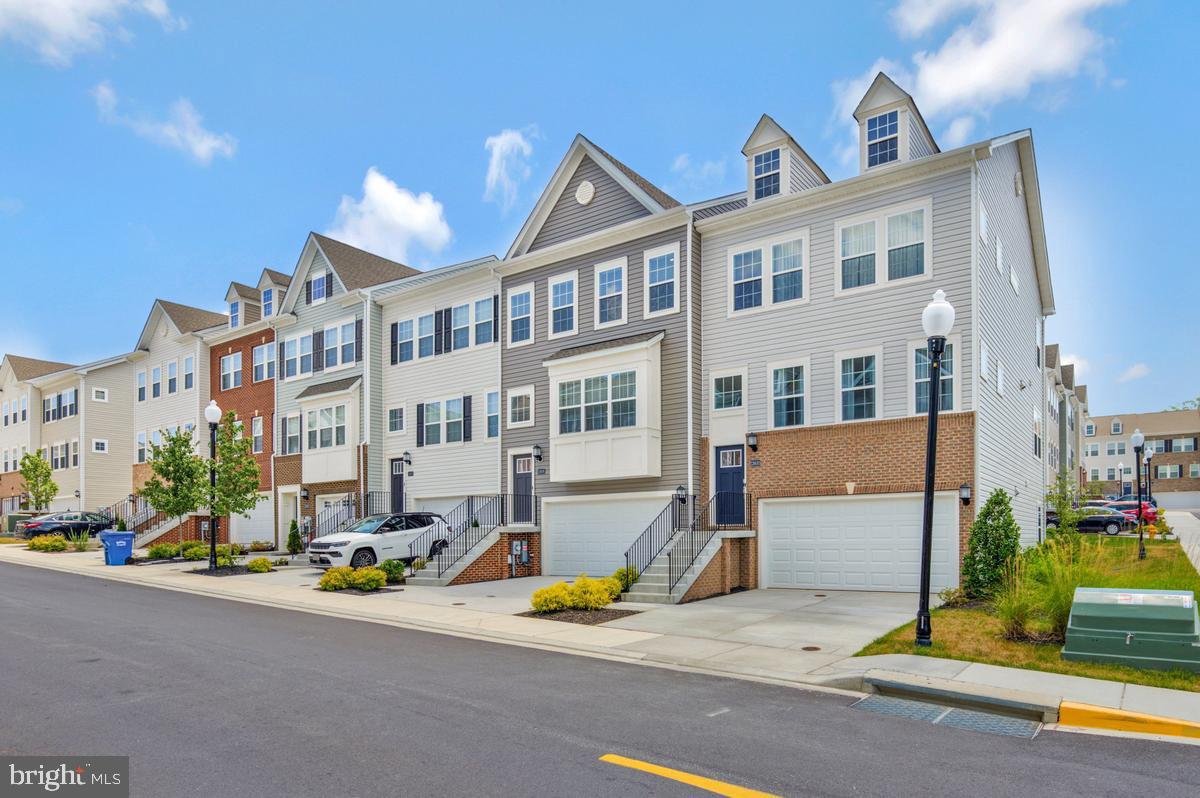 23606 Crosswinds Way California, MD 20619 - Photo 3 of 40