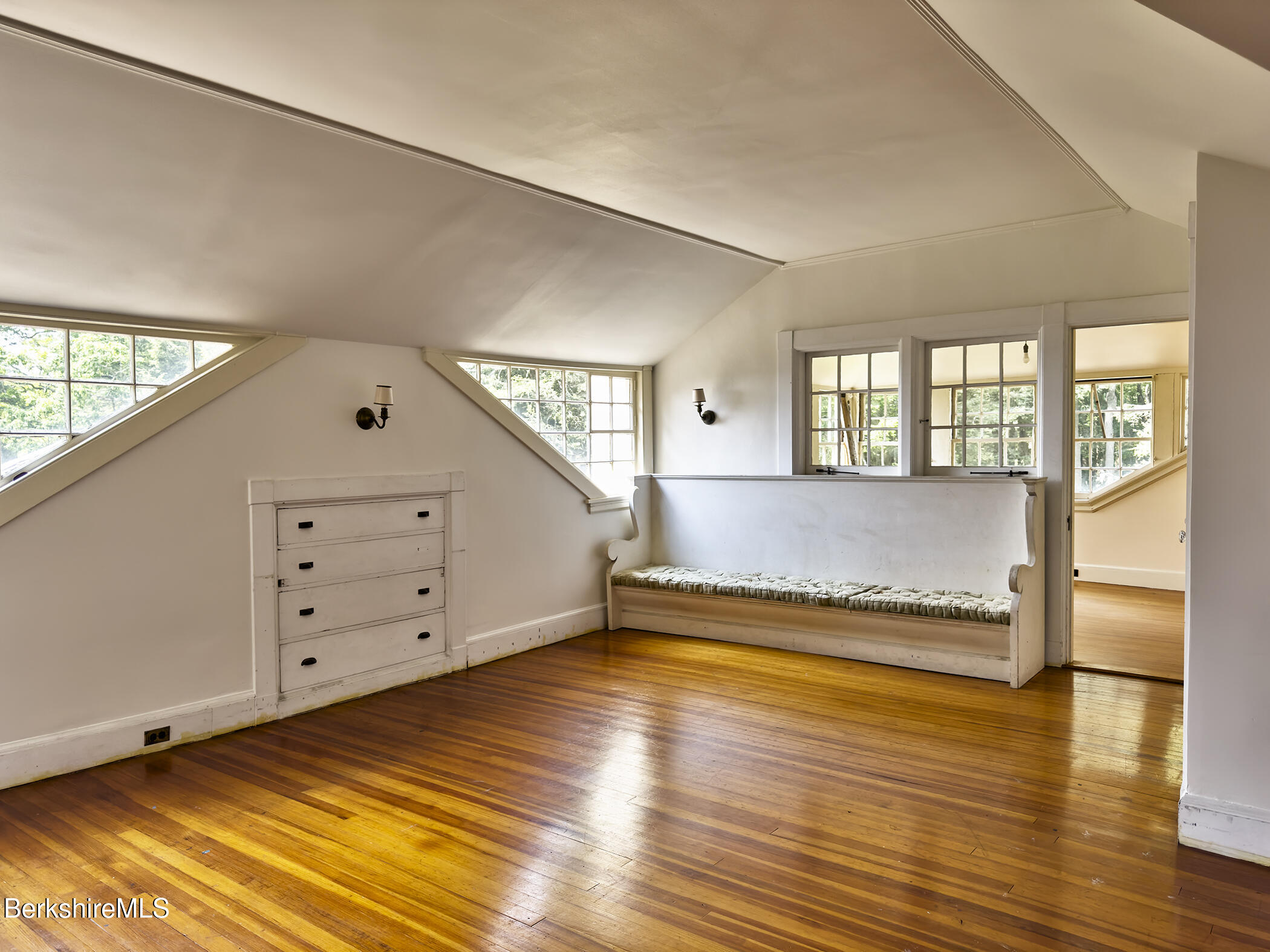 319 Under Mountain Road Lenox, MA 01240 - Photo 41 of 57 41