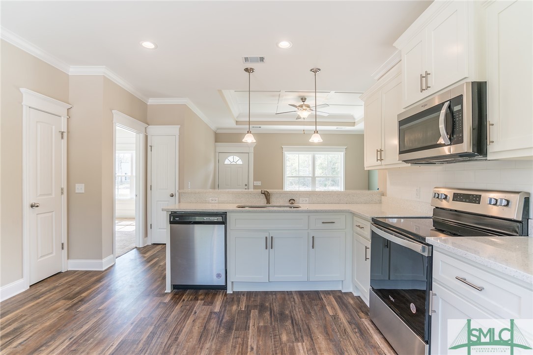 547 Bluff Road Jesup, GA 31545 - Photo 7 of 26 Gallery Image 7