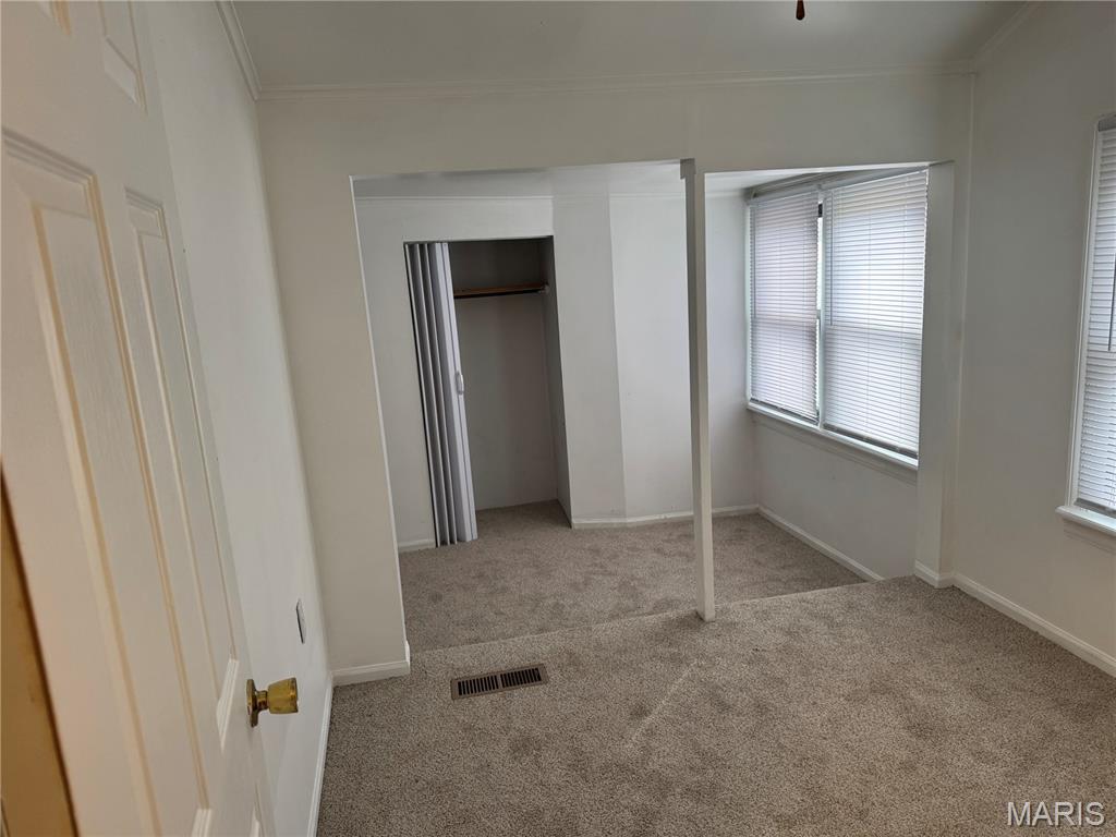 10416 Lackland Road St. Louis, MO 63114 - Photo 12 of 13 Gallery Image 12