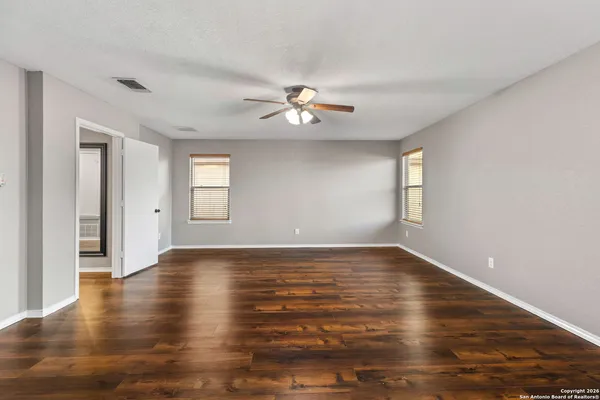 $1,698 | 4342 Safe Harbor, San Antonio, TX 78244