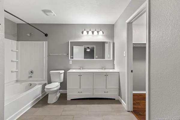 $1,698 | 4342 Safe Harbor, San Antonio, TX 78244