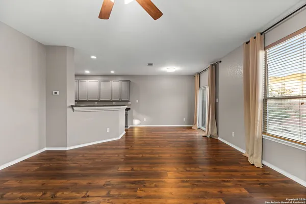 $1,698 | 4342 Safe Harbor, San Antonio, TX 78244