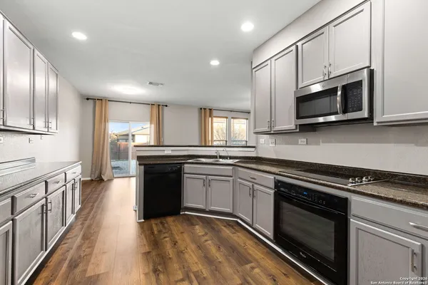 $1,698 | 4342 Safe Harbor, San Antonio, TX 78244