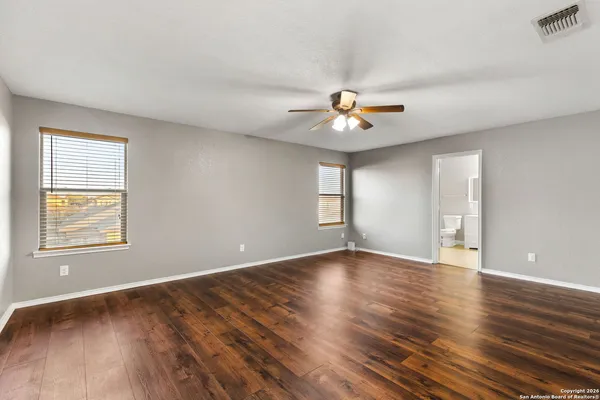 $1,698 | 4342 Safe Harbor, San Antonio, TX 78244