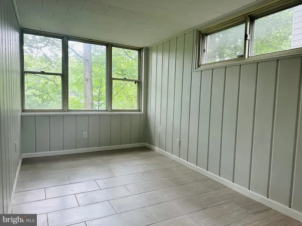 $3,000 | 2500 Lake Avenue, Landover, MD 20785