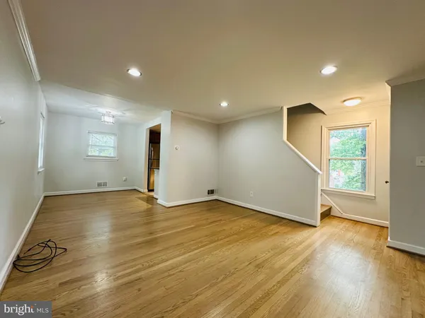 $3,000 | 2500 Lake Avenue, Landover, MD 20785