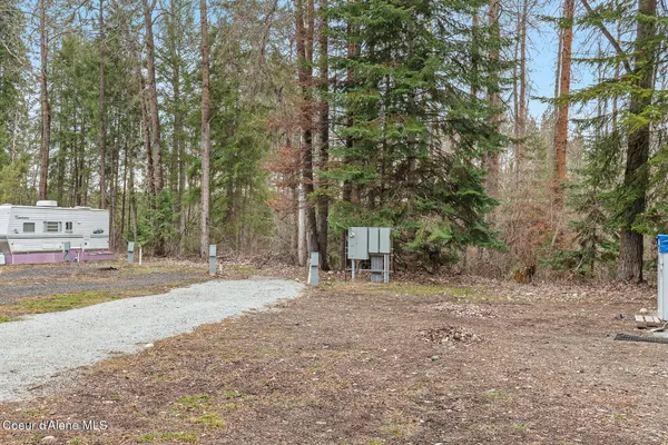 $989,000 | 2630 Highway 2, Oldtown, ID 83822