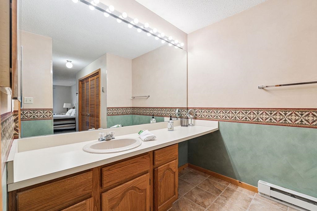 57 West Branch Road, Unit 7 Lincoln, NH 03251 - Photo 13 of 33