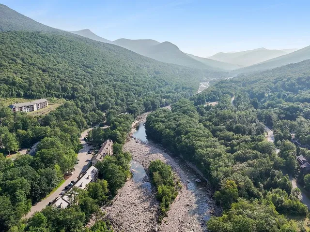 $412,000 | 57 West Branch Road, Unit 7, Lincoln, NH 03251