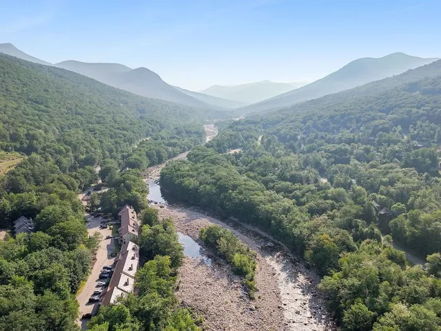 $412,000 | 57 West Branch Road, Unit 7, Lincoln, NH 03251