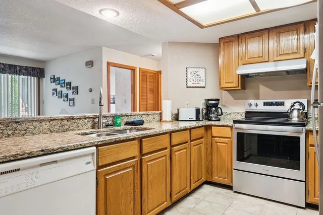 $384,000 | 57 West Branch Road, Unit 7, Lincoln, NH 03251